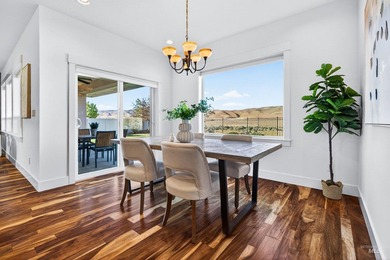 Minutes to Micron, Lucky Peak, River and Greenbelt access. Quiet - photo 25