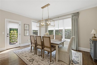 Welcome to your private retreat in the prestigious, gated Lake - photo 27