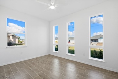 Brand new construction located on a freshwater canal in a highly - photo 30