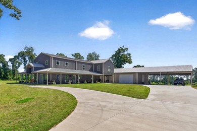 (private lake, pond, coastal) Home For Sale in Gladewater Texas