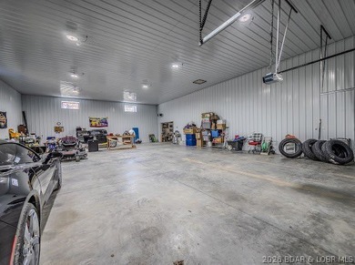 ONE of a kind BEAUTIFUL luxury house sitting on 5.4 acres with - photo 44