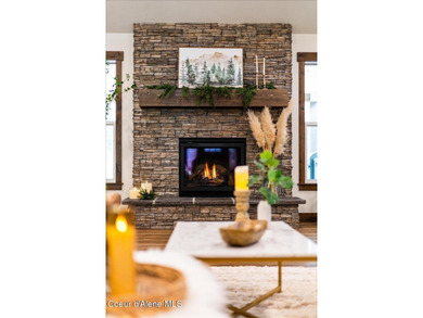 PRICED TO SELL! UNDER APPRAISED VALUE! Welcome to life at The - photo 44