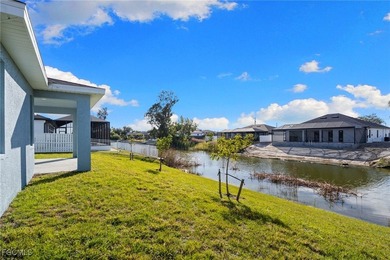 Brand new construction located on a freshwater canal in a highly - photo 44