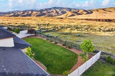 Minutes to Micron, Lucky Peak, River and Greenbelt access. Quiet - photo 44