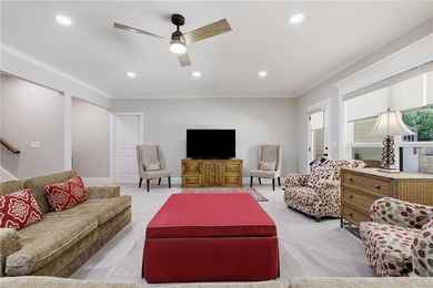 Welcome to your private retreat in the prestigious, gated Lake - photo 45