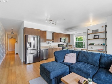 OPEN HOUSE Saturday, March 14th 11-1! Upper Floor Corner Condo