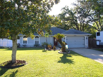 (private lake, pond, creek) Home Sale Pending in New Port Richey Florida