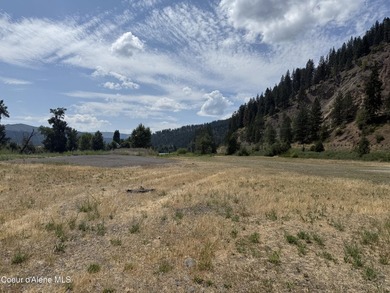 Discover the rare opportunity to own 2.75 acres of pristine - photo 7
