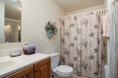 Vacation or Full Time Home. Well taken care of 3 Bedroom 2 Bath - photo 15