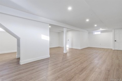 Beautifully renovated one-family home in the heart of North - photo 15