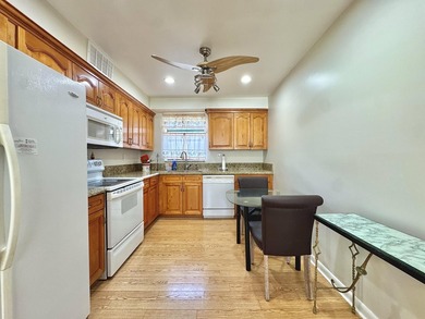 Rare and desirable layout in Kings Point's sought after Piedmont - photo 6