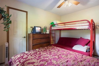 Vacation or Full Time Home. Well taken care of 3 Bedroom 2 Bath - photo 22