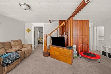 Perfect 2-Unit Home with Rental Income Potential - Ideal for - photo 33