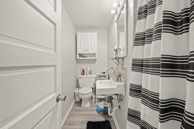 Perfect 2-Unit Home with Rental Income Potential - Ideal for - photo 39