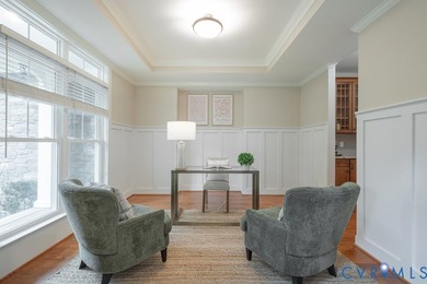 Lovely custom-built home presents a rare opportunity to - photo 12