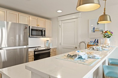 This one stands out!! Stunning 6th-floor condo with breathtaking - photo 14