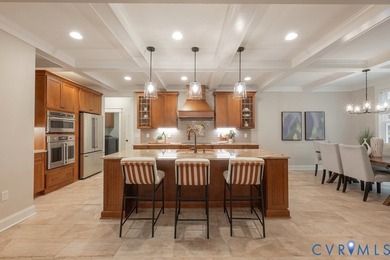 Lovely custom-built home presents a rare opportunity to - photo 25