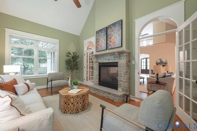 Lovely custom-built home presents a rare opportunity to - photo 26
