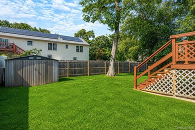 This charming classic 3-bedroom, 2-bath ranch offers comfort - photo 27