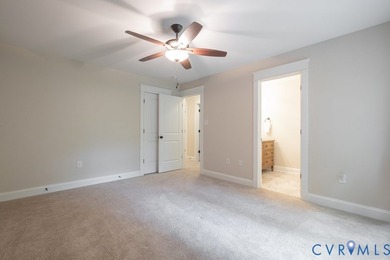 Lovely custom-built home presents a rare opportunity to - photo 46