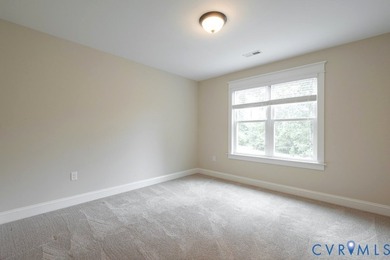 Lovely custom-built home presents a rare opportunity to - photo 48