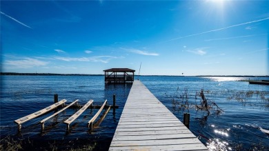 Lake Home For Sale in Minneola, Florida