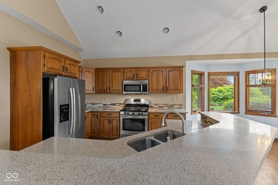 Welcome to Ashwood in the heart of Center Grove, where quality - photo 14