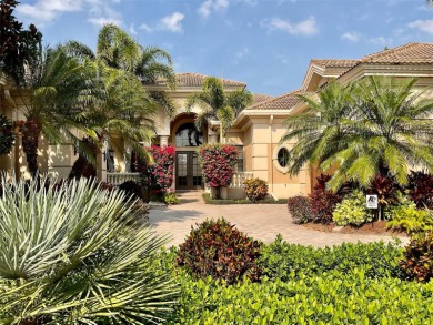 Lake Home For Sale in Bradenton, Florida