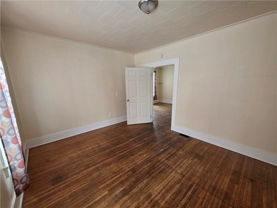 Investment Opportunity: Duplex with Potential in Rochester! - photo 7
