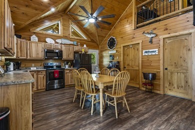 NOLIN LAKE GETAWAY - TURNKEY AND READY TO ENJOY! Built in 2023 - photo 9