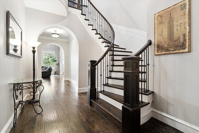 WATERFRONT LIVING Stunning gated waterfront estate with - photo 3