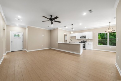 Discover quality craftsmanship and modern comfort in this - photo 12