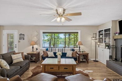 Discover the perfect blend of tranquility and style with this - photo 12