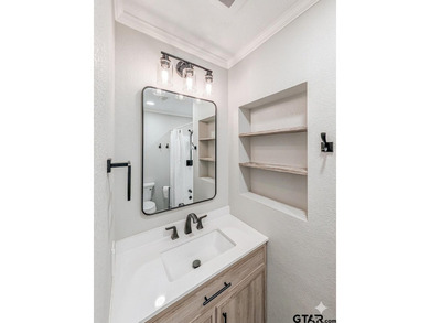 Discover the perfect blend of tranquility and style with this - photo 22