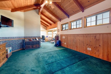 A rare Redding legacy estate - nearly 16 acres with three - photo 26