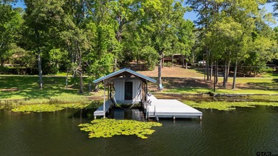 Discover the perfect blend of tranquility and style with this - photo 27