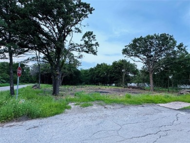 Lake Lot For Sale in Quinlan, Texas