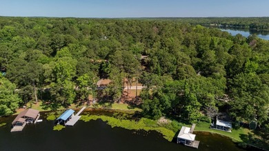 Discover the perfect blend of tranquility and style with this - photo 32