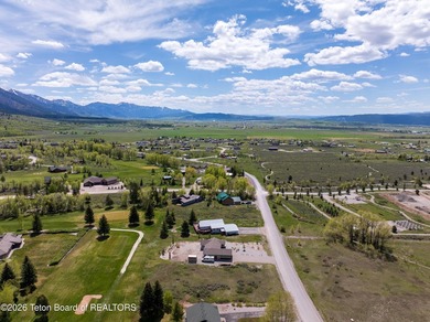 Golf Course Home with Stunning Mountain Views! Spacious - photo 40