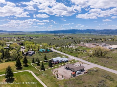 Golf Course Home with Stunning Mountain Views! Spacious - photo 44