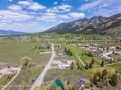 Golf Course Home with Stunning Mountain Views! Spacious - photo 46
