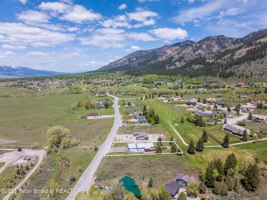 Golf Course Home with Stunning Mountain Views! Spacious - photo 50