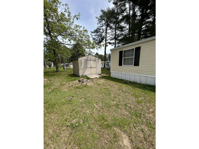 Don't miss this beauitifully updated 3 bedroom/2 bath doublewide - photo 3