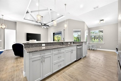 GOLF VIEWS! BEAUTIFUL 3 BEDROOM, 2 BATH, 3-CAR GARAGE HOME IN - photo 12