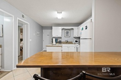 Resort living with gulf views and direct Beach access. Welcome - photo 14
