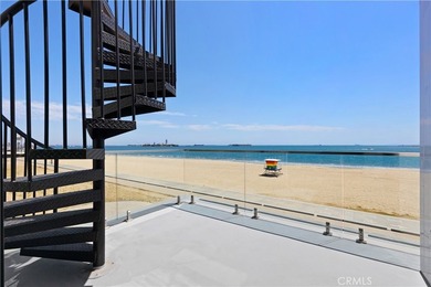 Wake up to the sound of waves and step straight onto the sand - photo 14