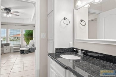 Beautiful custom-built 3BR/3.5BA lakeside home in the South - photo 16