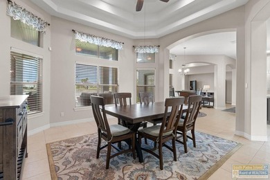 Beautiful custom-built 3BR/3.5BA lakeside home in the South - photo 20