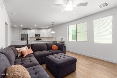 Enjoy living in the beautiful community of the Cays Ocotillo