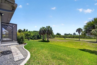 GOLF VIEWS! BEAUTIFUL 3 BEDROOM, 2 BATH, 3-CAR GARAGE HOME IN - photo 35